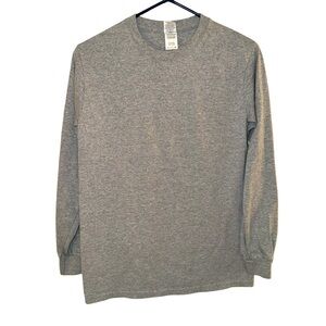 Women’s—Gildan Light Grey/Gray Long Sleeve Crew Neck Cotton T-Shirt. Size Small.